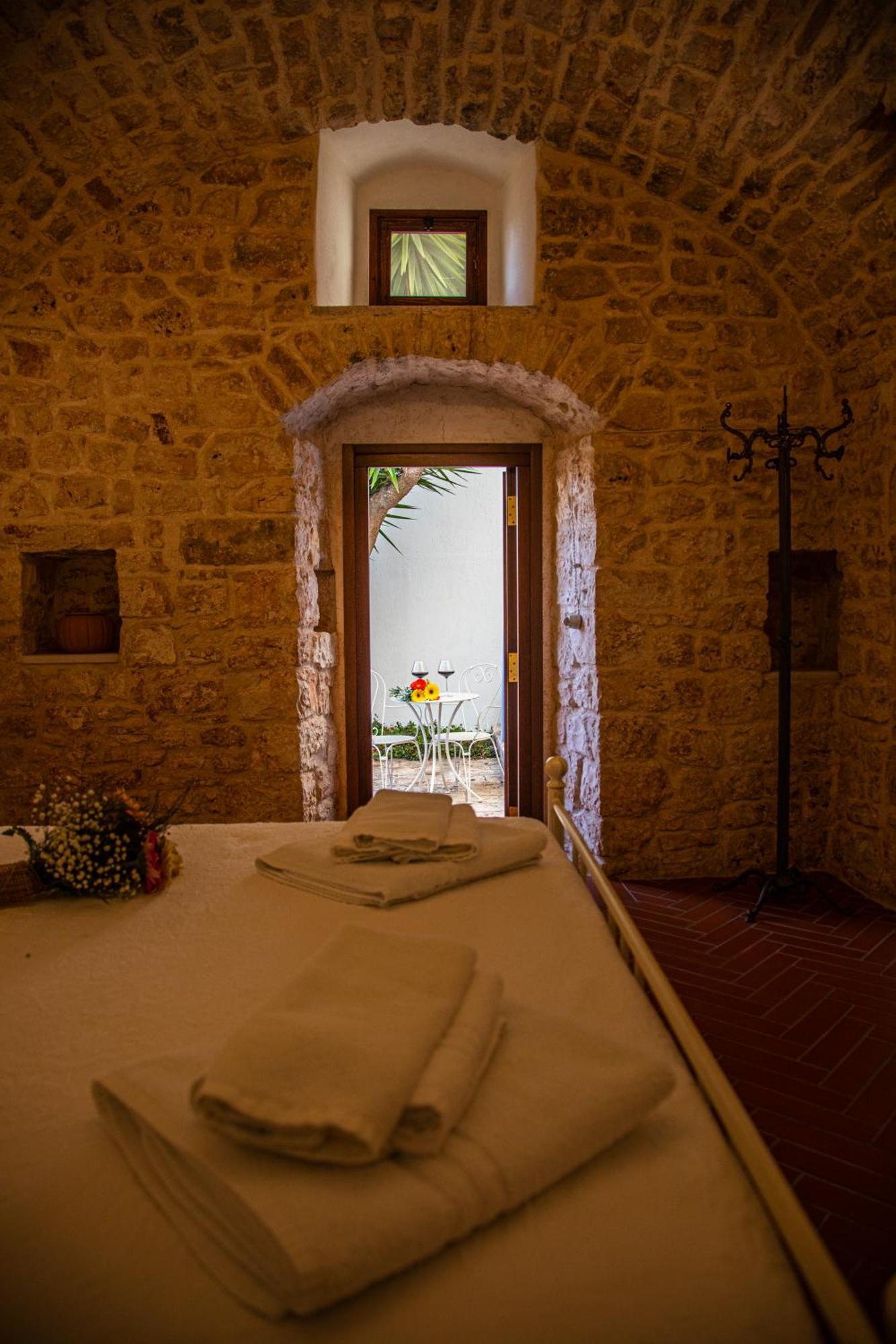 Masseria Del Crocifisso بولينيانو آ ماري الغرفة الصورة